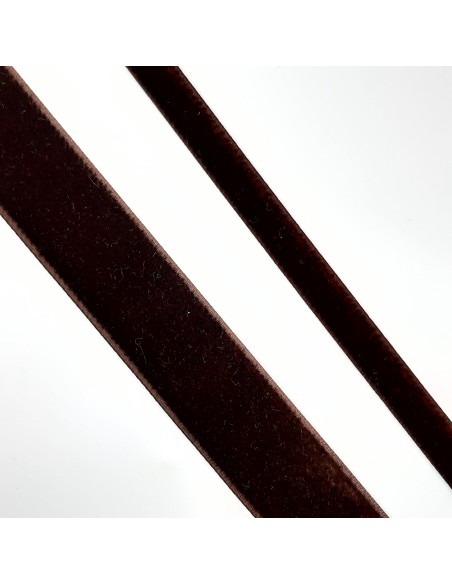 Cinta de terciopelo marrón