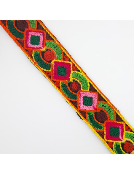 Galón lana multicolor de 3 cms