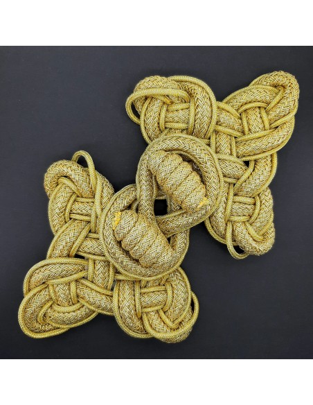 Broche alamar metalizado dorado grande de 17,5 x 12,5 cms