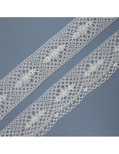 Encaje y entredos bolillo beige 