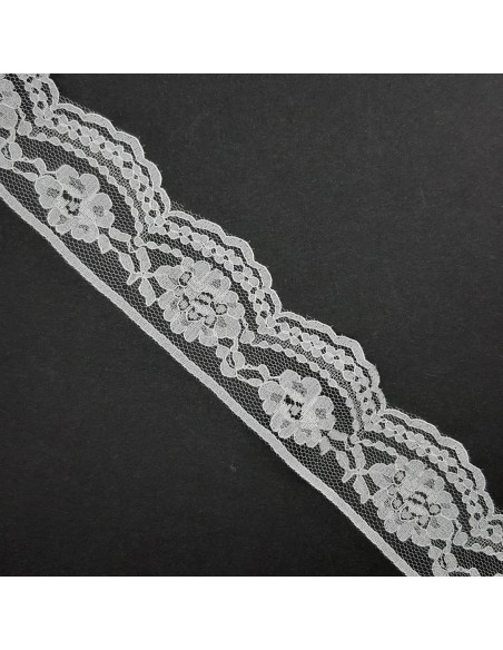 Encaje nylon de 4 cms beige N37