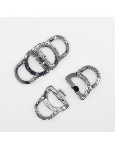 Alamar metálico negro pavonado 5 x 2,5 cms parte trasera