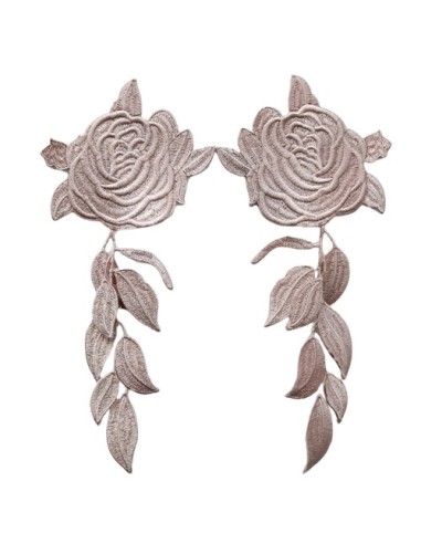 Aplique bordado flores termoadhesiva de color rosa maquillaje.