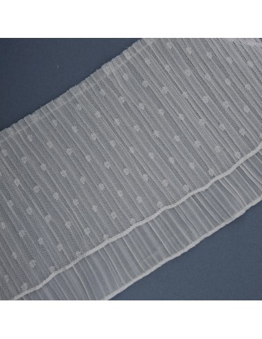 Volante plisado azul marino con tul y con topos decorativos de 13 cms. Ideal para remates y dar volumen en prendas y complemento