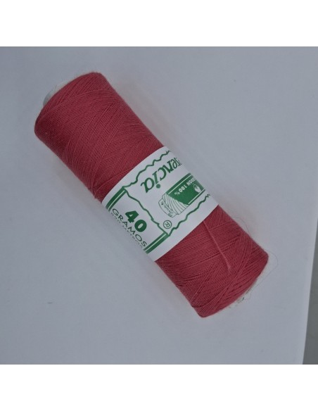 Hilo colores para hilvanar Presencia de 40 gramos