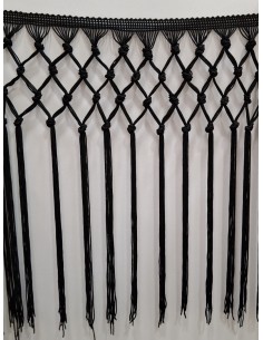Fleco enrejado calado negro de 30 cms