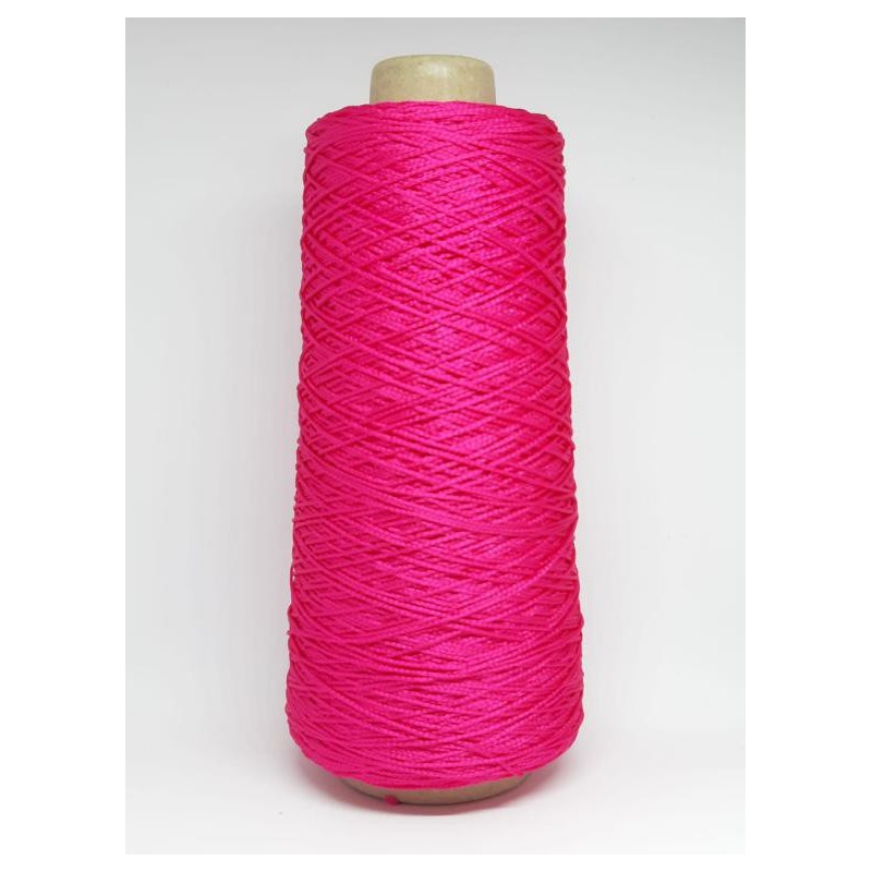 Cono hilo cuquillo fucsia