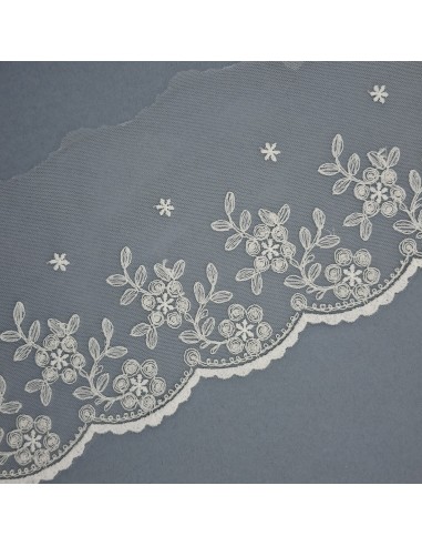 Puntilla encaje tul bordado blanco roto 12 cm