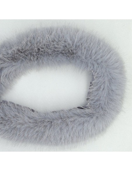 Vivo pelo visón gris