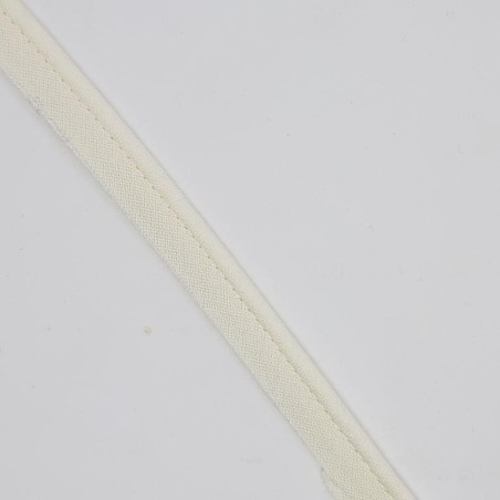 Vivo al bies cordón Byetsa crudo